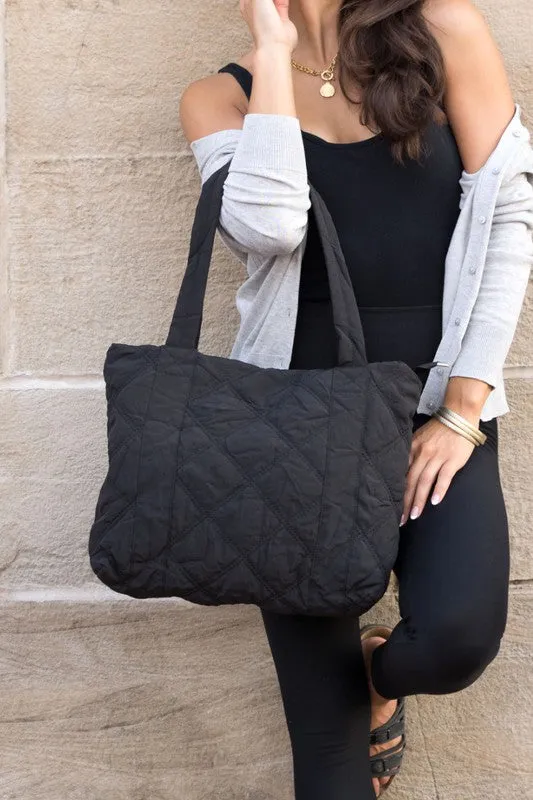 Aili's Corner Quilted Tote