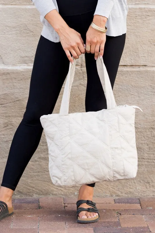 Aili's Corner Quilted Tote