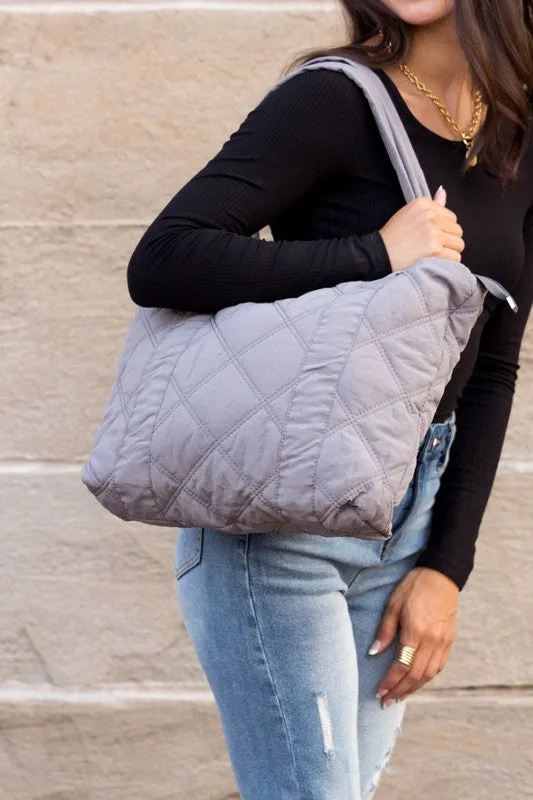 Aili's Corner Quilted Tote