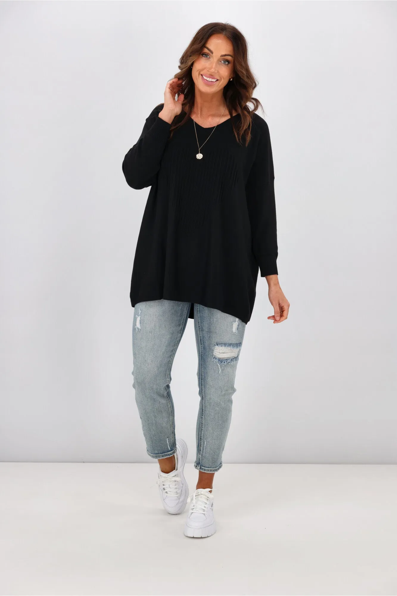 Cali & Co V Neck Heart Pattern Knit Top Black