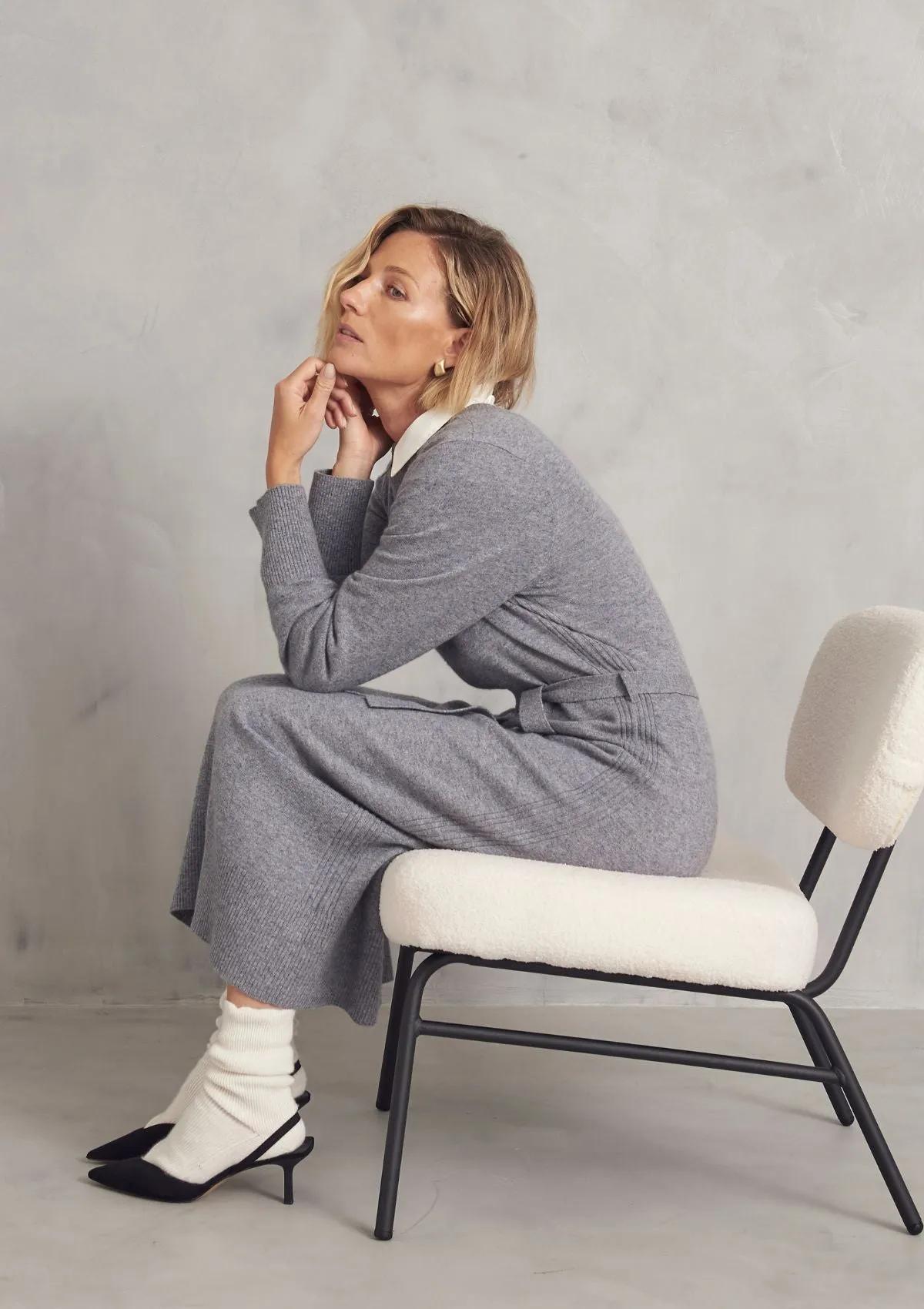 Relaxed Belted Cashmere Dress in Monument Grey